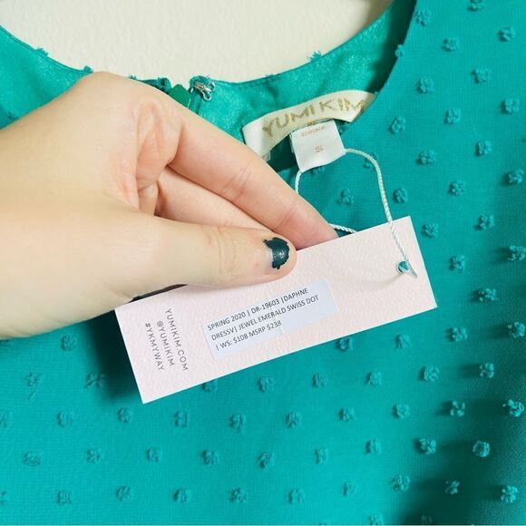 NWT YUMI KIM Daphne Faux Wrap Dress - Jewel Emerald Swiss Dot Small - Picture 7 of 12